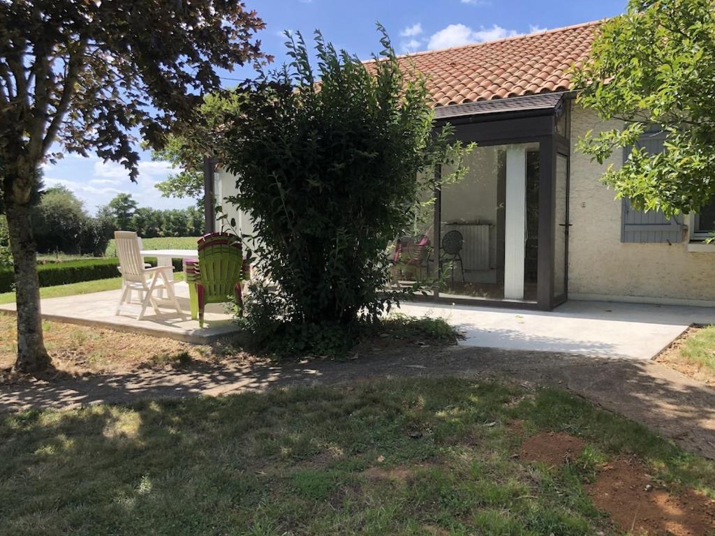 A Proximite Du Futuroscope Et Des Marais Poitevin Villa Rouille Exterior photo